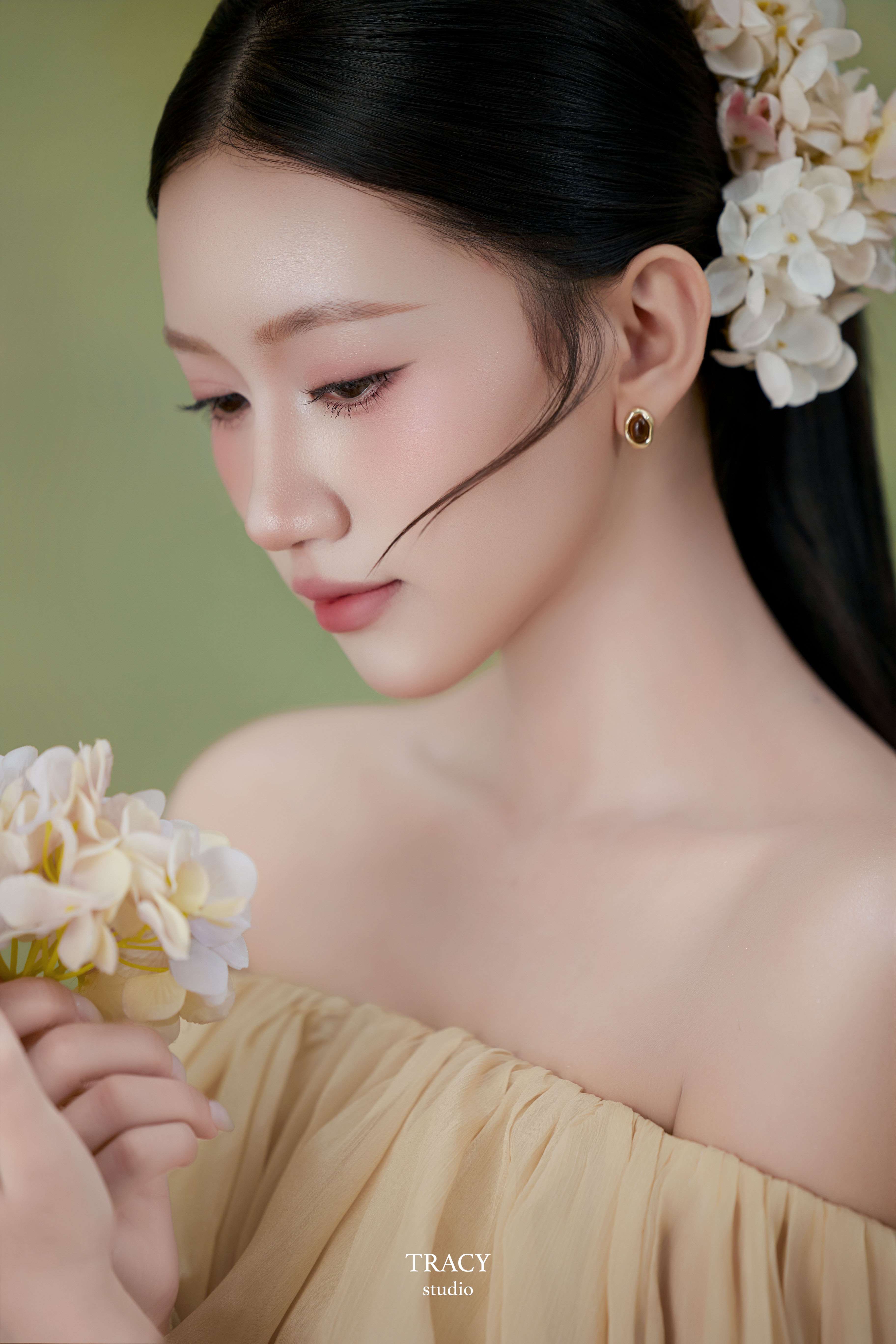 frontend/img/gallery/concept-nang-tho/tracy-studio-chup-concept-nang-tho-hoa (4).jpg